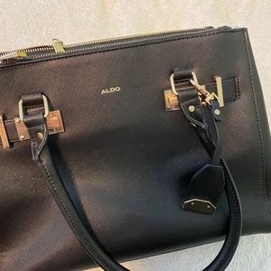 aldo black zipper purse never used